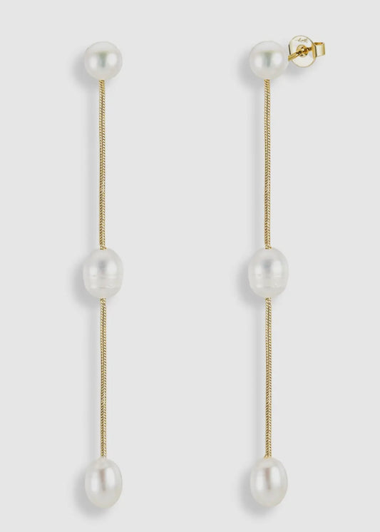 CARRIE PEARL DROP EARRINGS